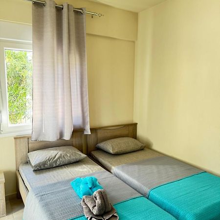 Adoniss Apartmentss Paralia Dionisiou Extérieur photo