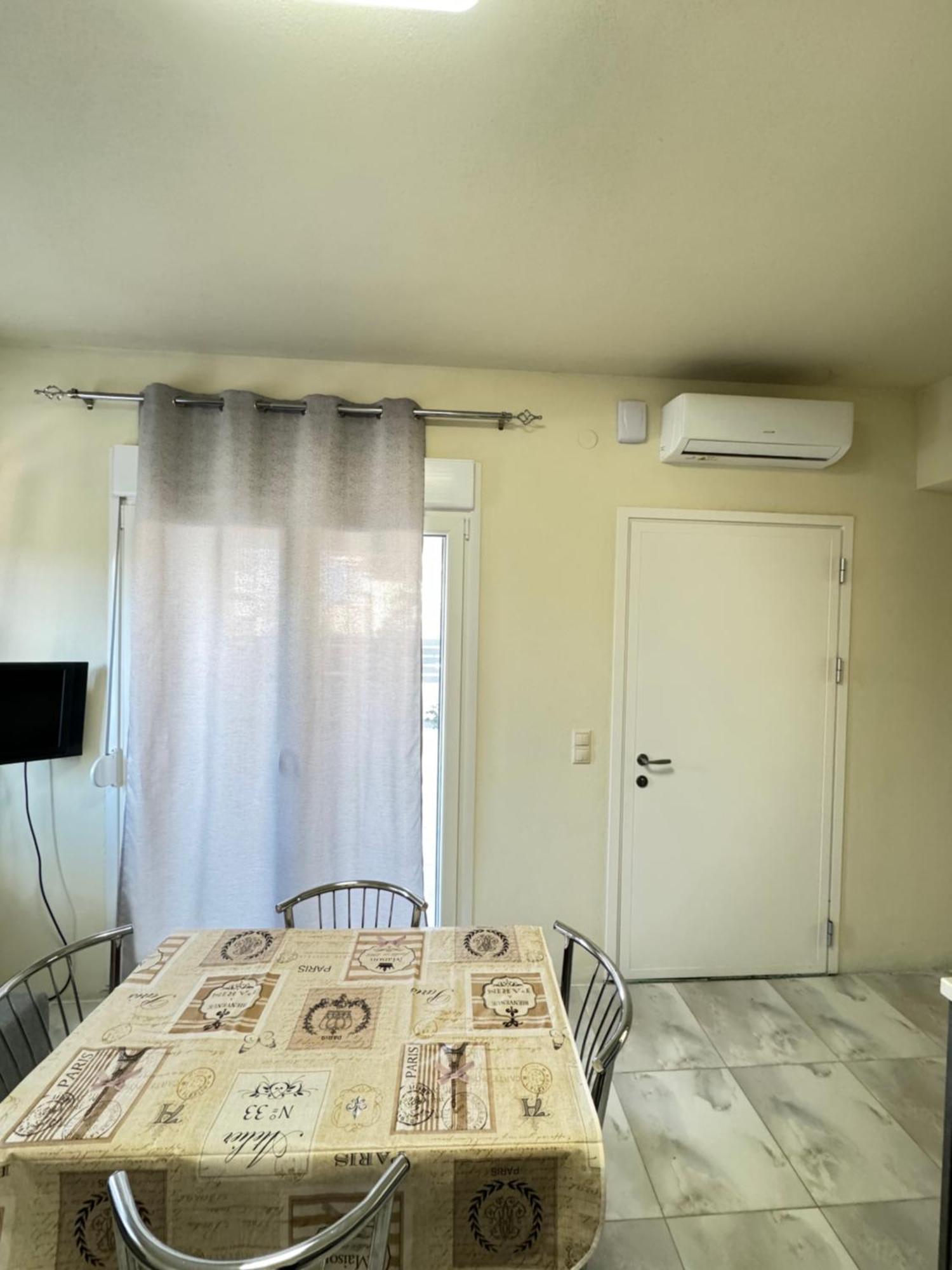 Adoniss Apartmentss Paralia Dionisiou Extérieur photo